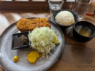 Katsuretsu Co