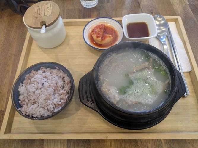 misty-pot-korean-grill-bar-and-cafe