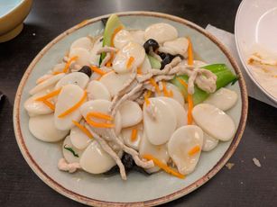 Angie's Dumpling Bar-The Glen