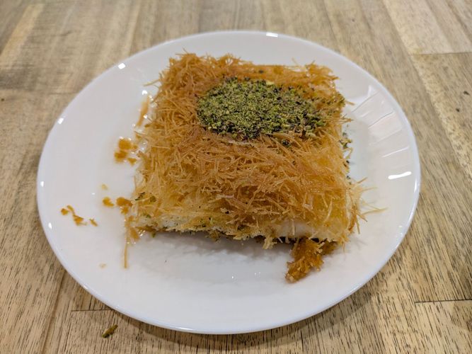 knafeh-nabulseyeh